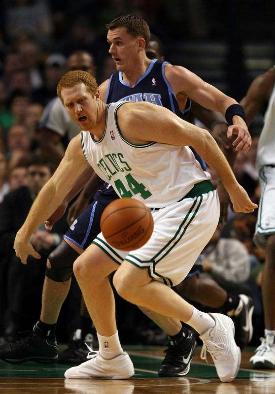 08凯尔特人冠军成员,08年凯尔特人夺冠阵容及年龄