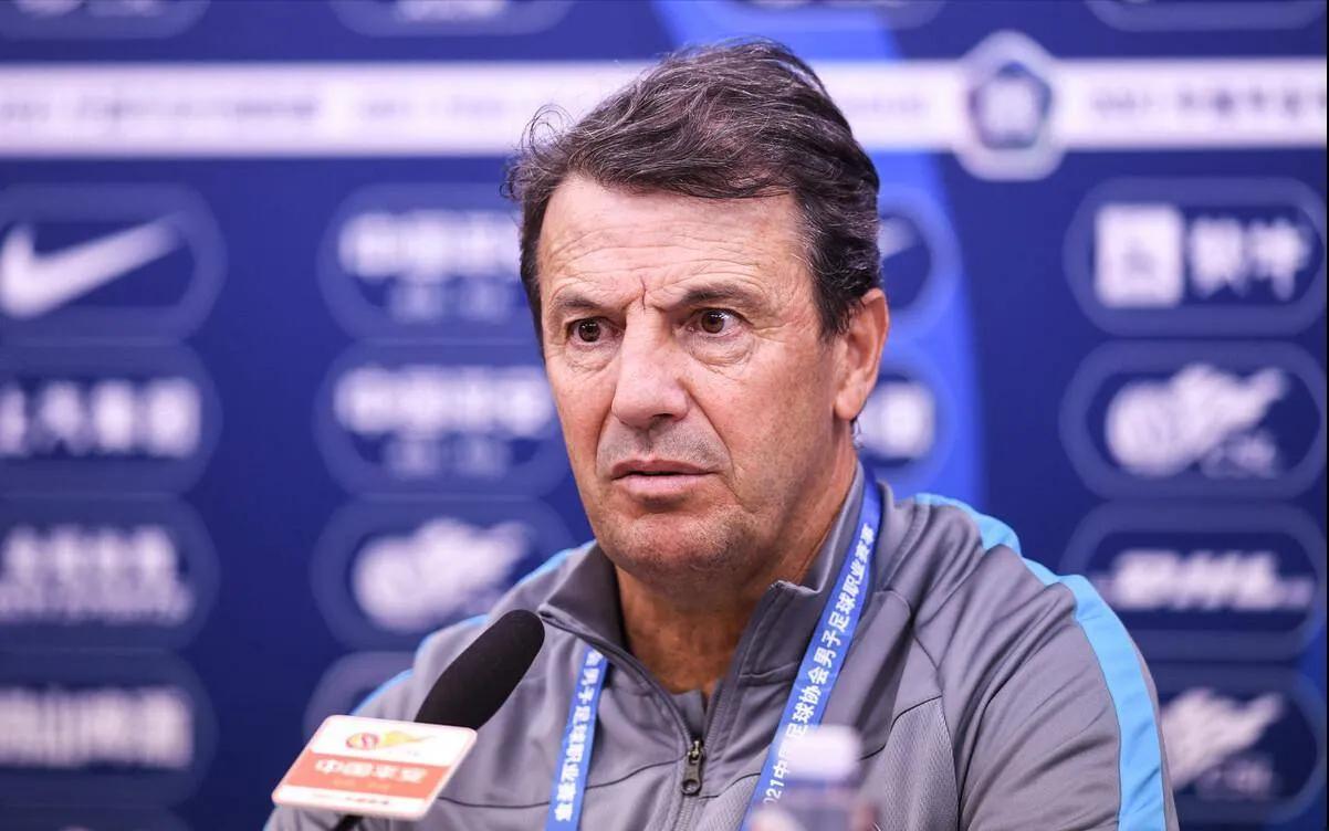 大连足球输了,大连又输了