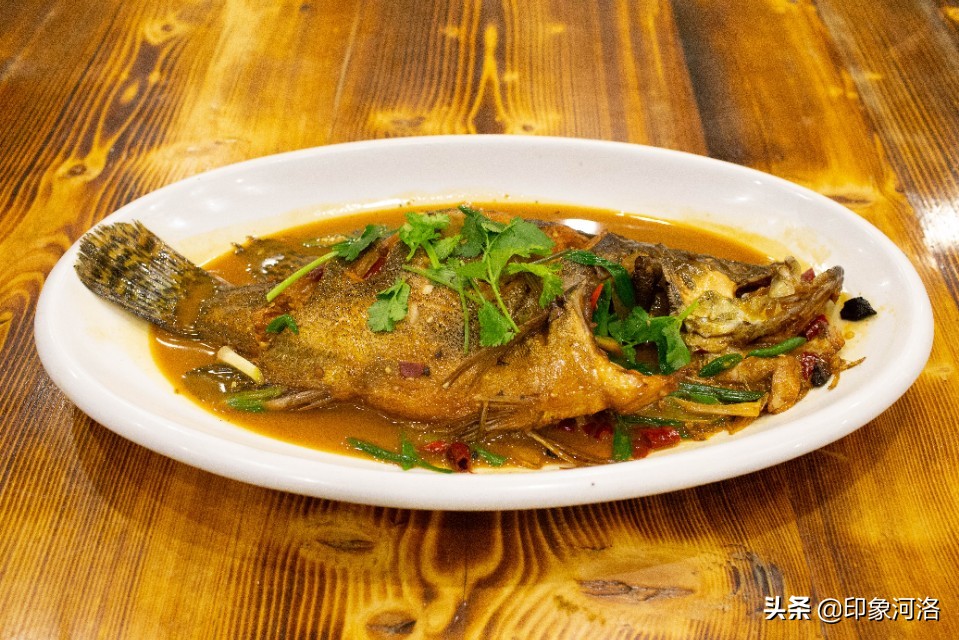 你吃过柴火饭吗,你吃过真正的柴火饭吗