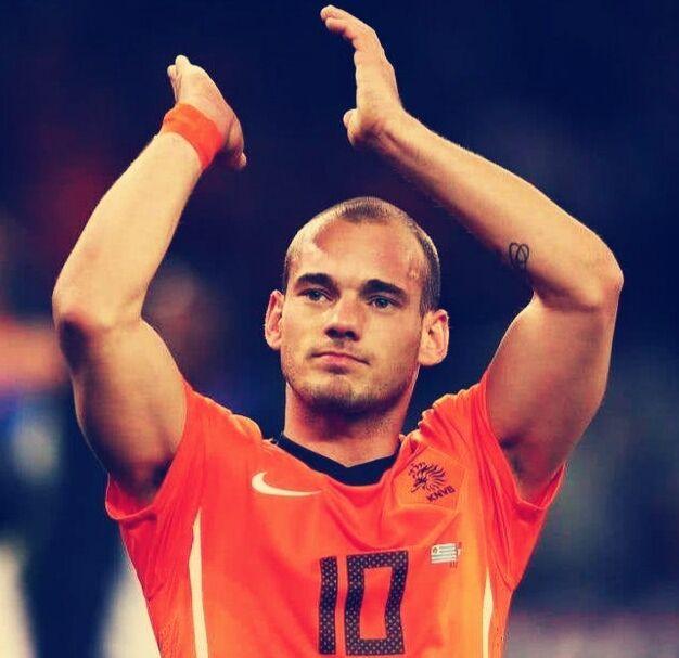 阿贾克斯出品的球星有哪些,十大造星工厂阿贾克斯