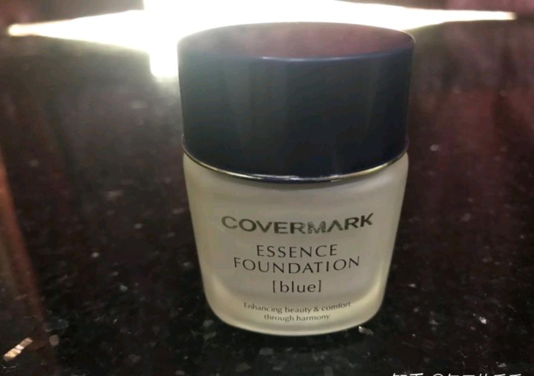 粉底液怎么化出清透的底妆,如何化出干净透亮的底妆