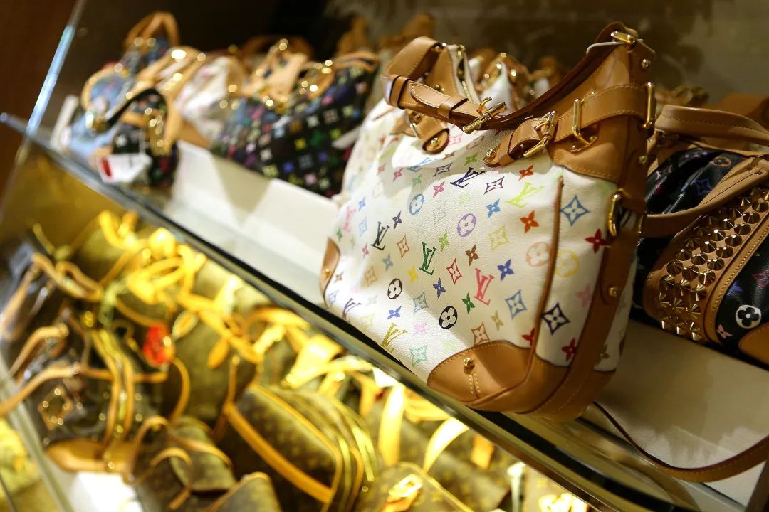 lv几千块的二手包,几千左右的lv包