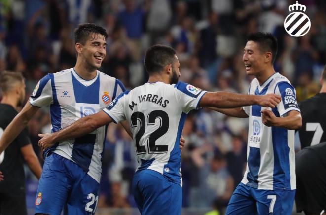 留洋武磊心声,武磊欧联杯进球球迷示爱