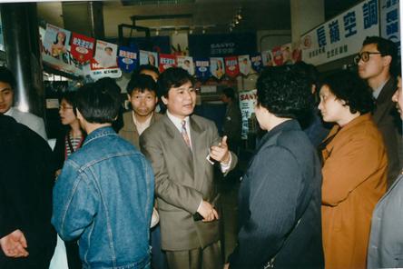 三十年梦一场,张近东的苏宁转型之路