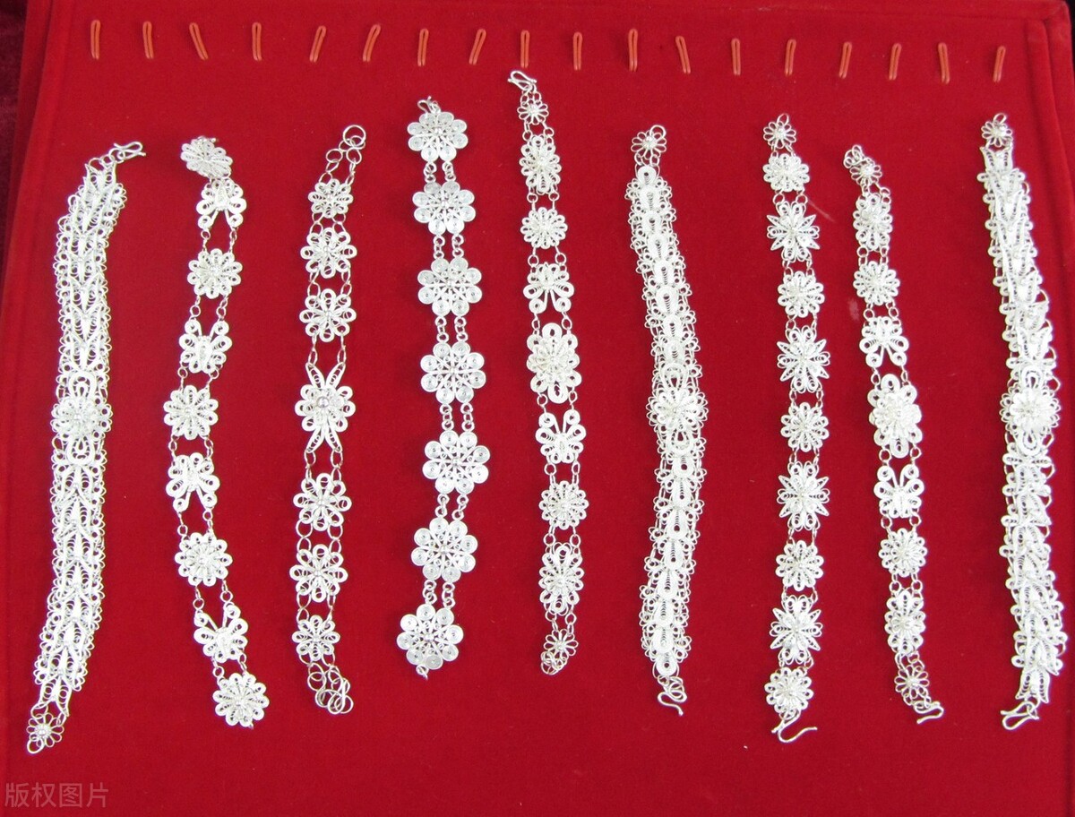 佩戴银饰变黑的原因,佩戴银饰有什么讲究