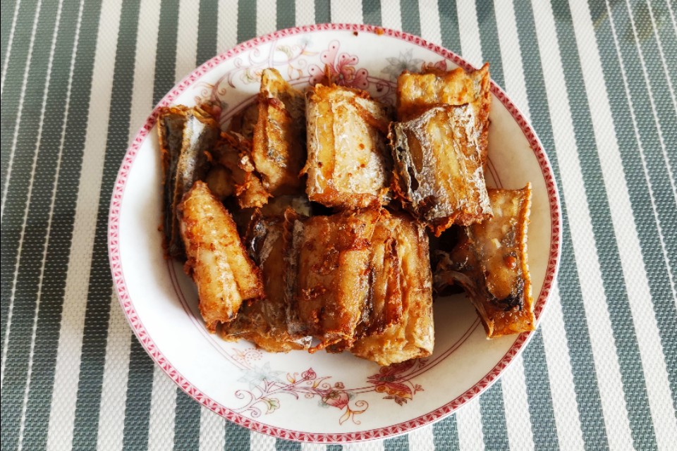 干锅带鱼的家常做法大全视频,干锅带鱼做法教学