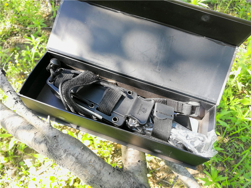 汉道洛克x生存刀暴力测试,户外生存实用工具推荐