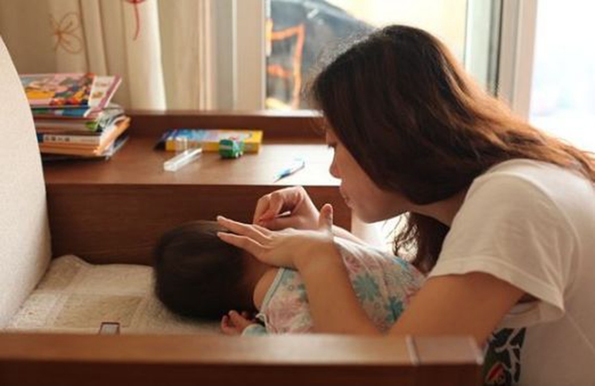 孩子耳朵里进虫子,孩子耳朵进虫子了怎么办