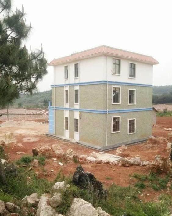 同学家的乡下别墅,同学老家的别墅婚房