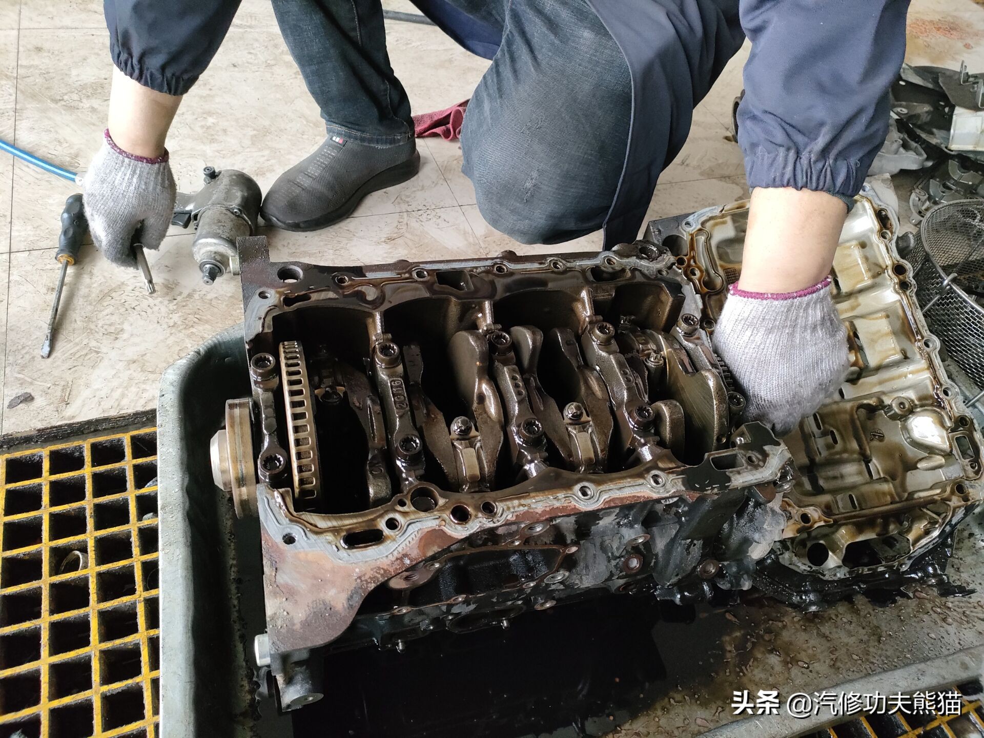 斯柯达昊锐烧机油正常吗,斯柯达昊锐烧机油治理