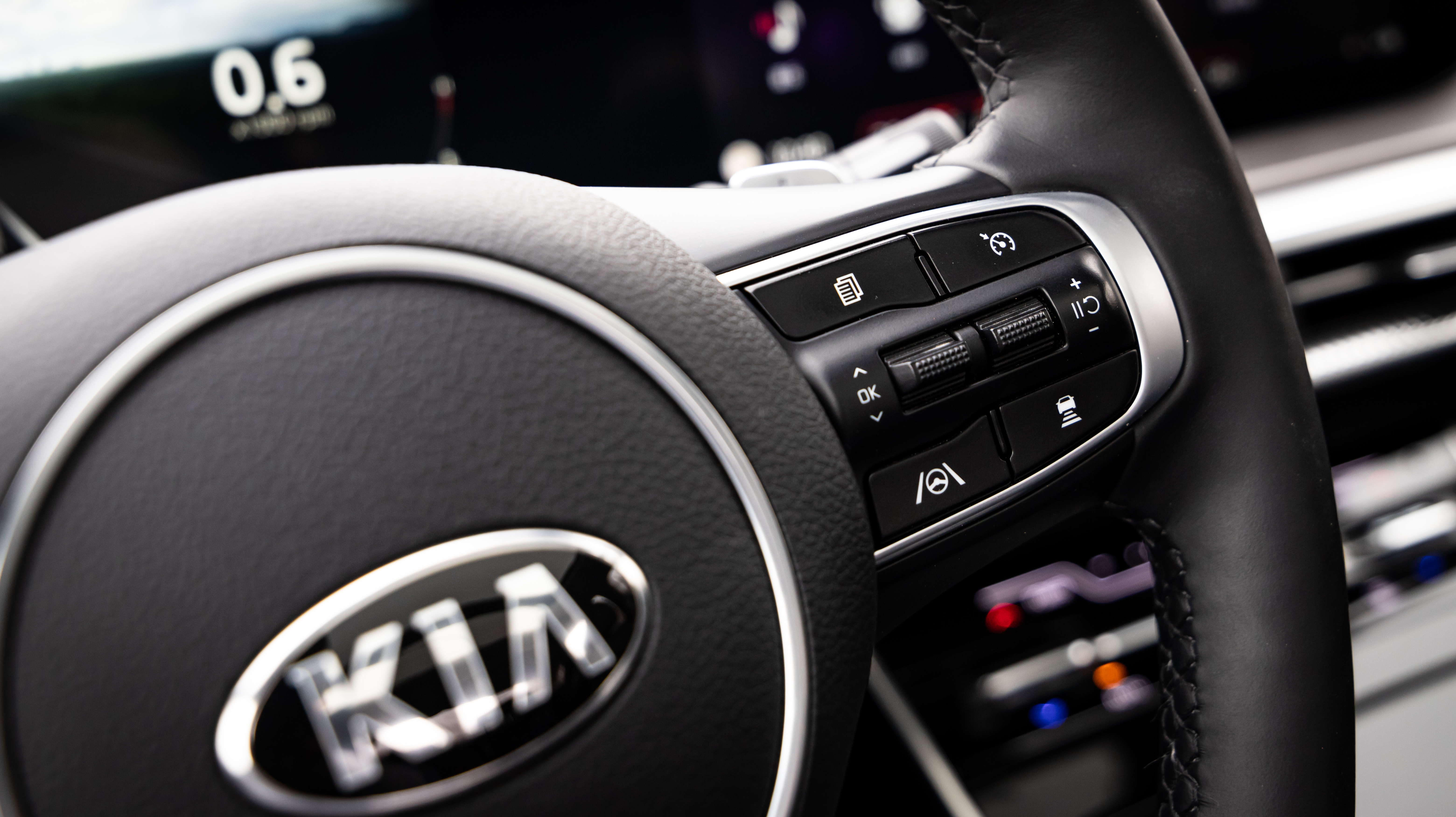 起亚k5凯酷2021年1-12月销量,2021款起亚k5凯酷1.5t值得买吗