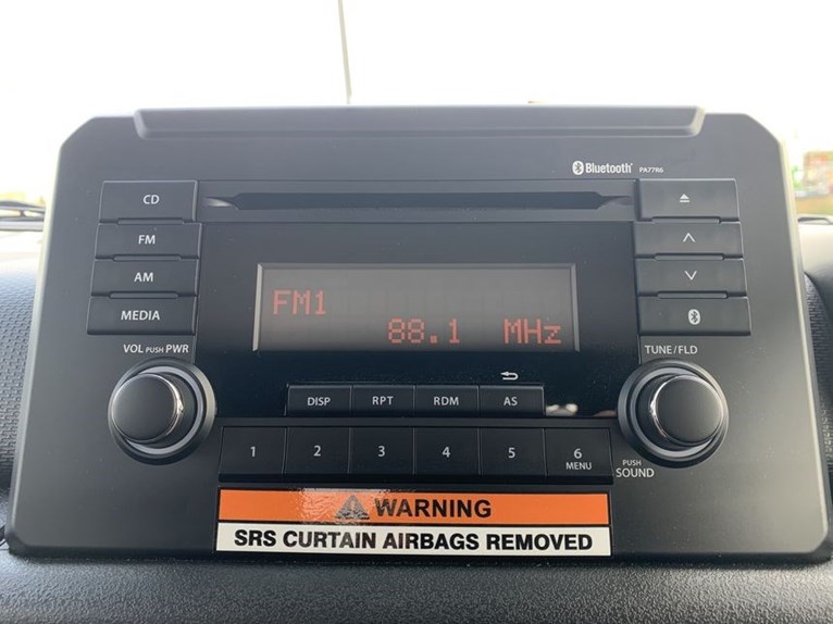 吉姆尼小皮卡二手多少钱,最新吉姆尼皮卡版报价