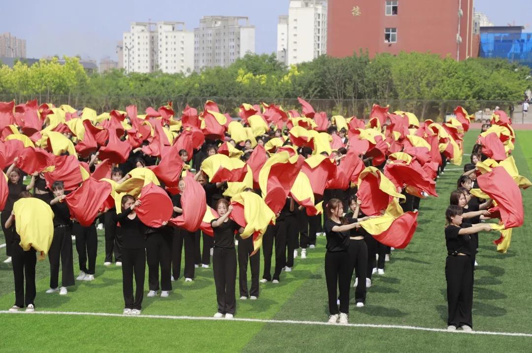 庆祝建党十周年校园艺术节手绘,建党100周年艺术节各个校园展演
