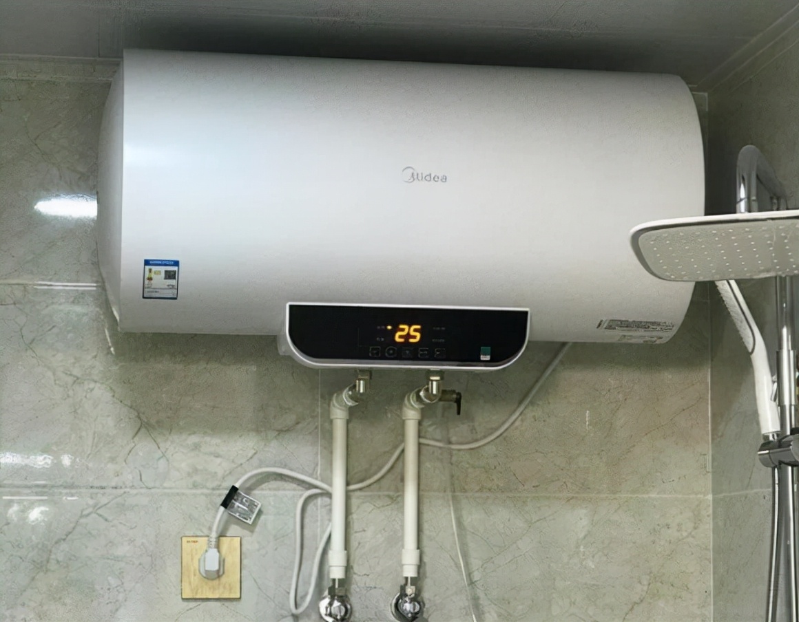 海尔热水器内胆漏水会漏电吗,热水器为啥会漏水