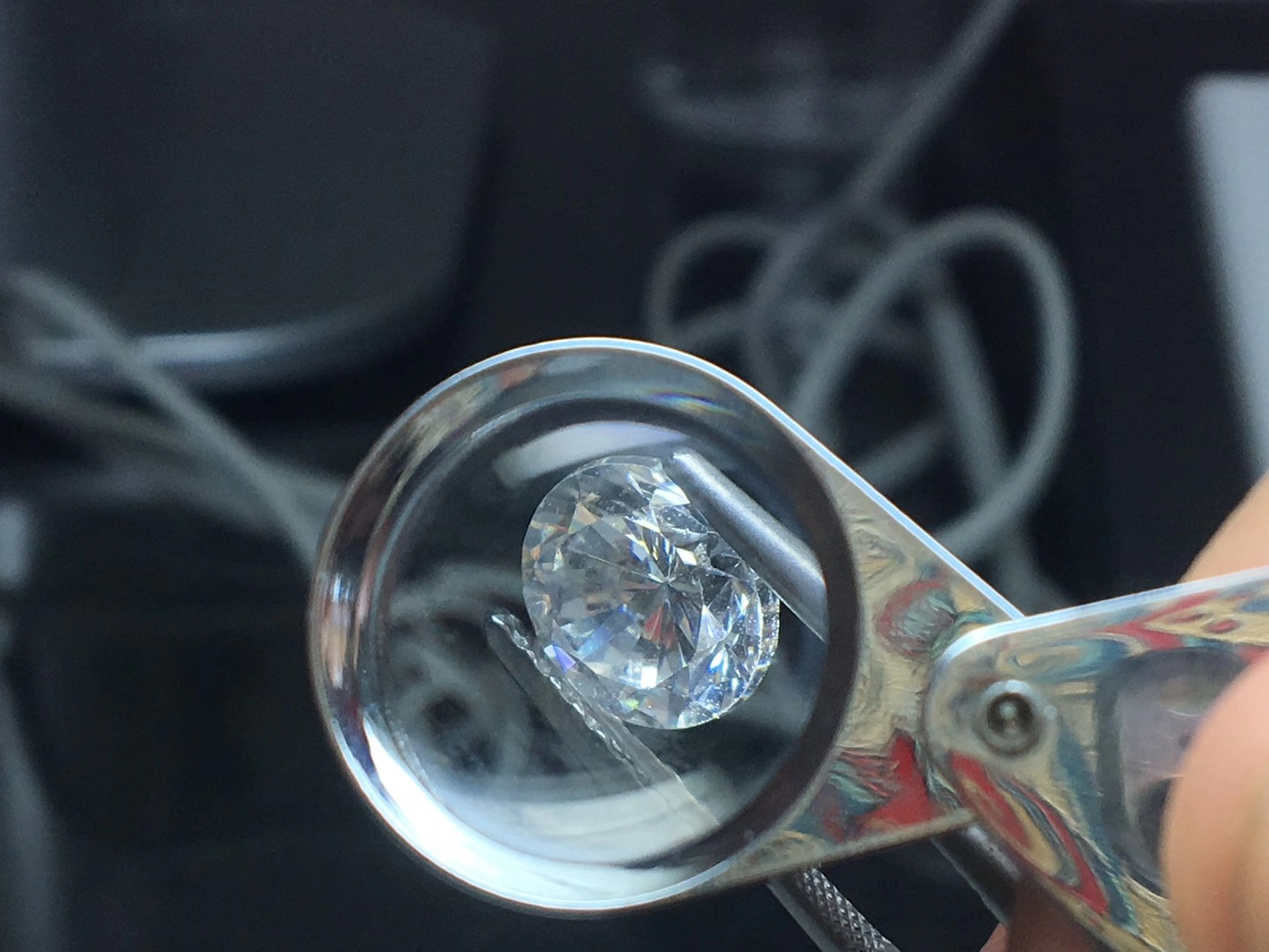 比钻石还要稀有的宝石有哪些,像钻石的便宜的宝石有哪些