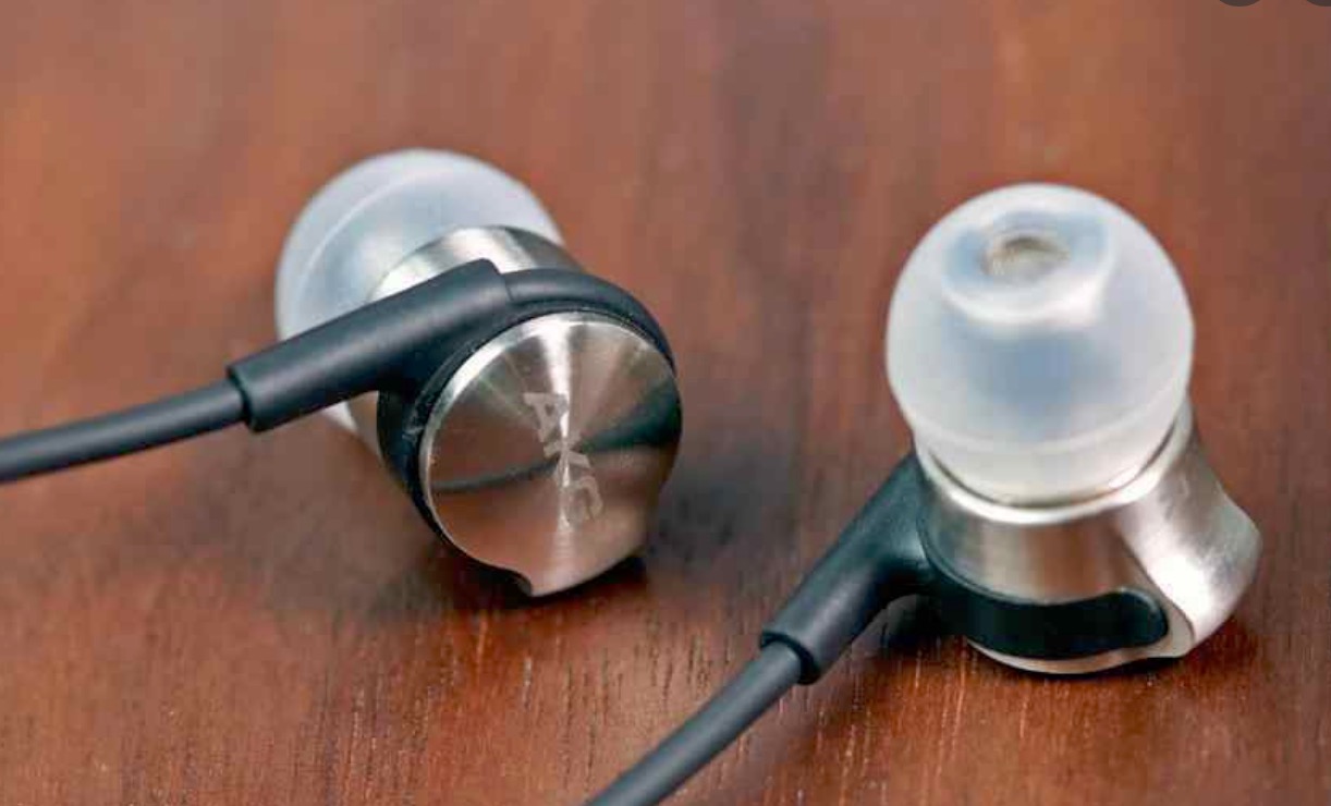 百元内质感音质爆炸的耳机,百元蓝牙耳机国产