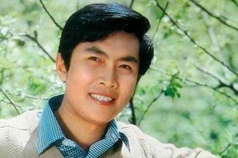 老梁谈论唐国强陆毅诸葛亮,唐国强版诸葛亮和陆毅版诸葛亮pk