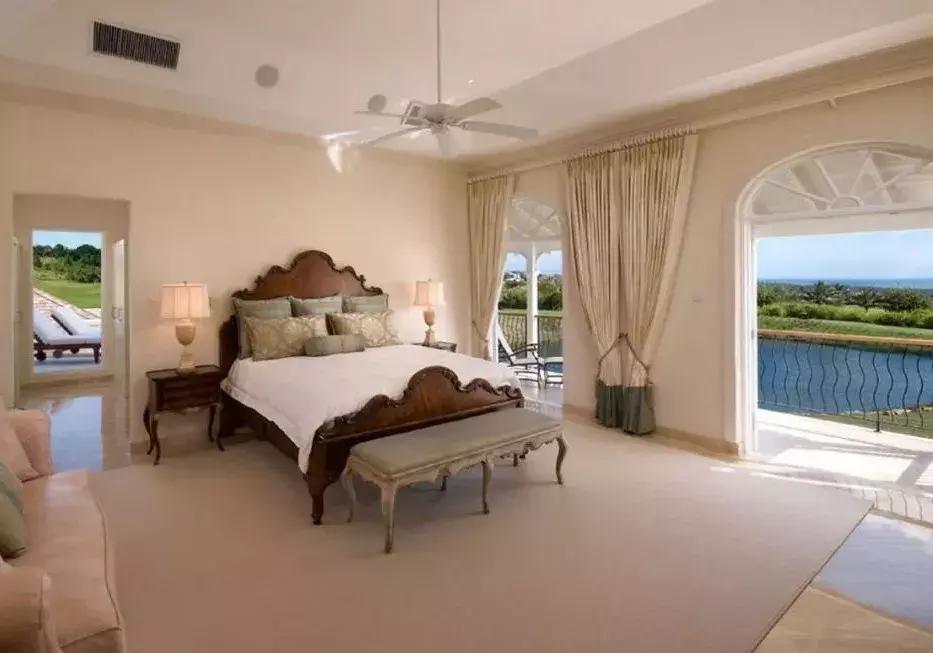 足球巨星c罗的别墅,梅西豪宅c罗豪宅