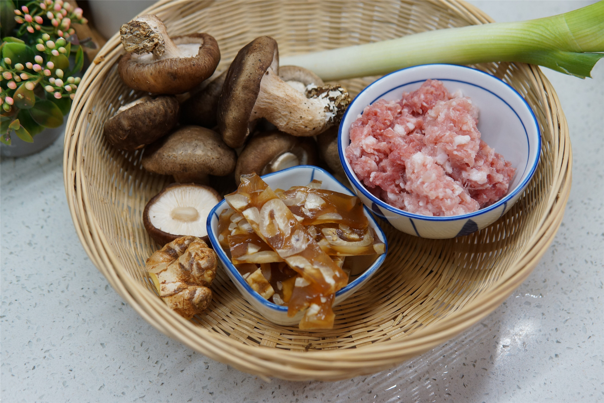 蒸包子不塌馅三个诀窍,蒸包子调馅教程全过程