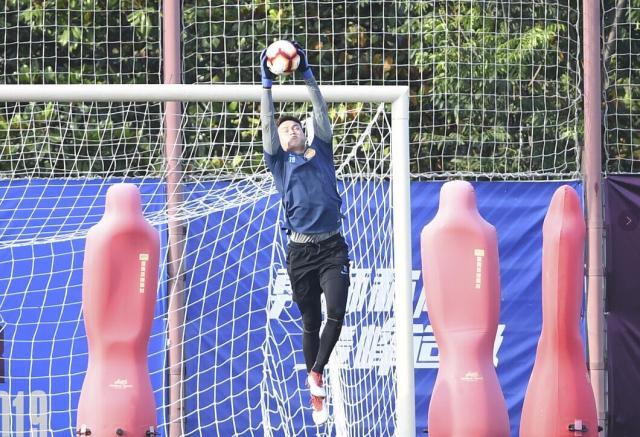 张岩向国安球迷致谢中超,张岩国安新消息