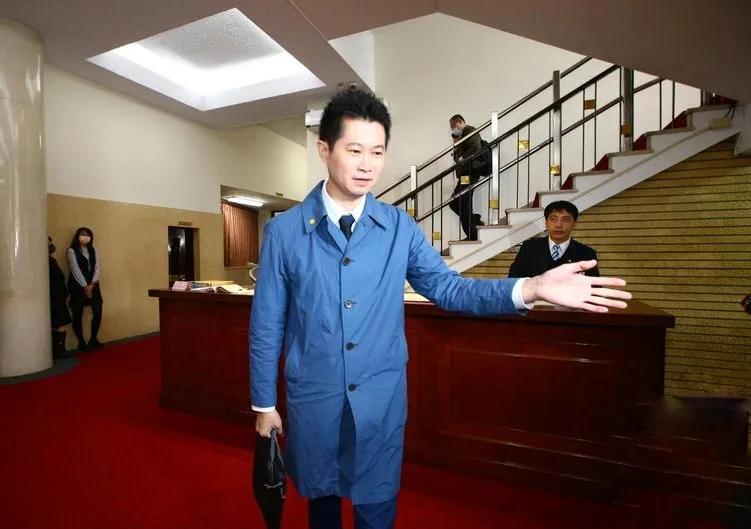 台湾新闻脸：苏贞昌，台湾民众最讨厌政客