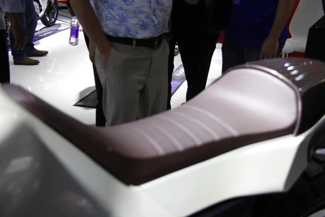 飞肯fkm250是地平线吗,飞肯2021版250