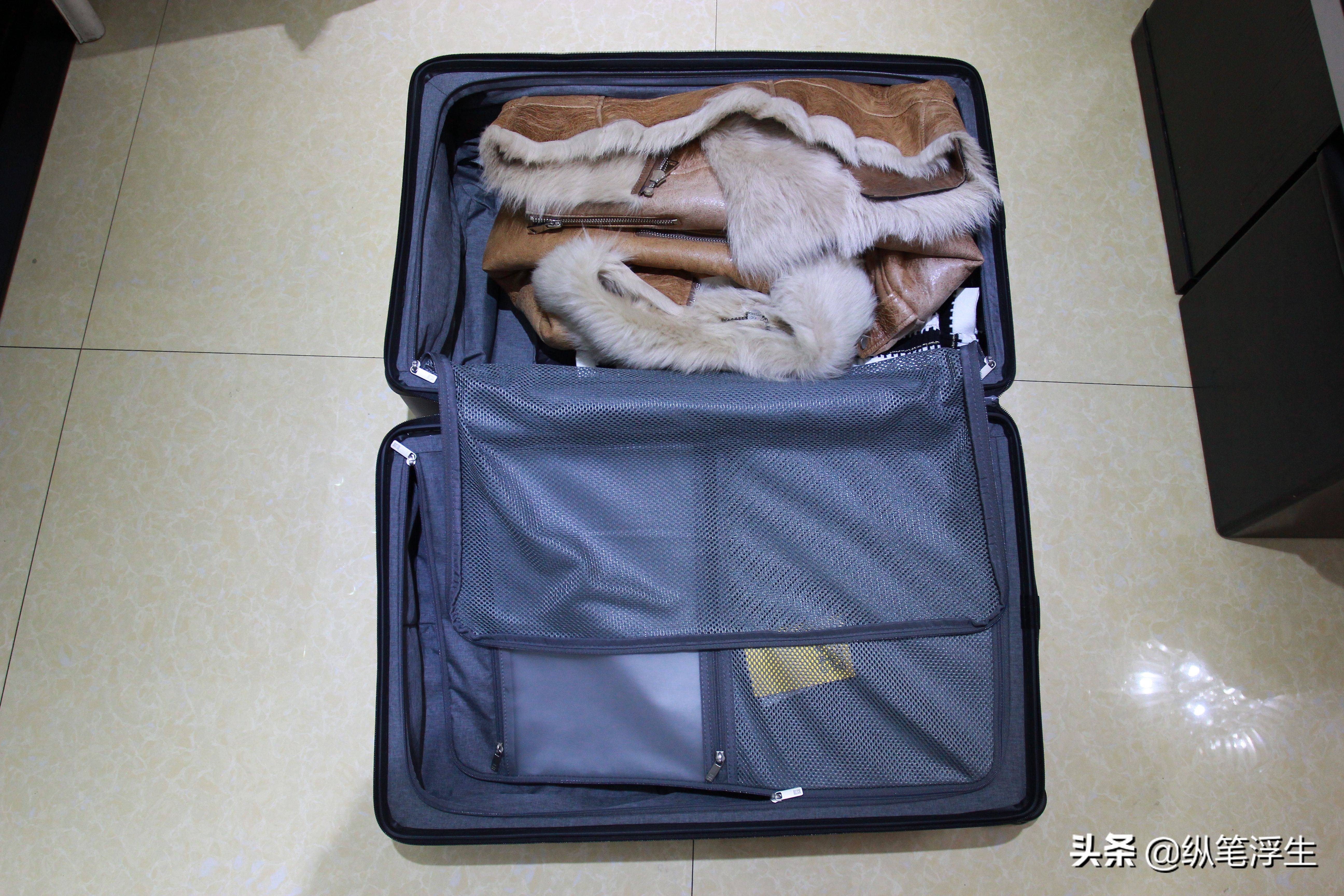 旅行箱爆款地平线8号,超大容量旅行箱100寸