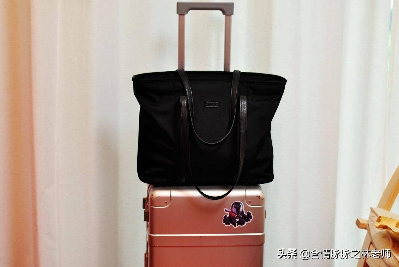 tomtoc托特包男生可以背吗,tomtoc简约托特包