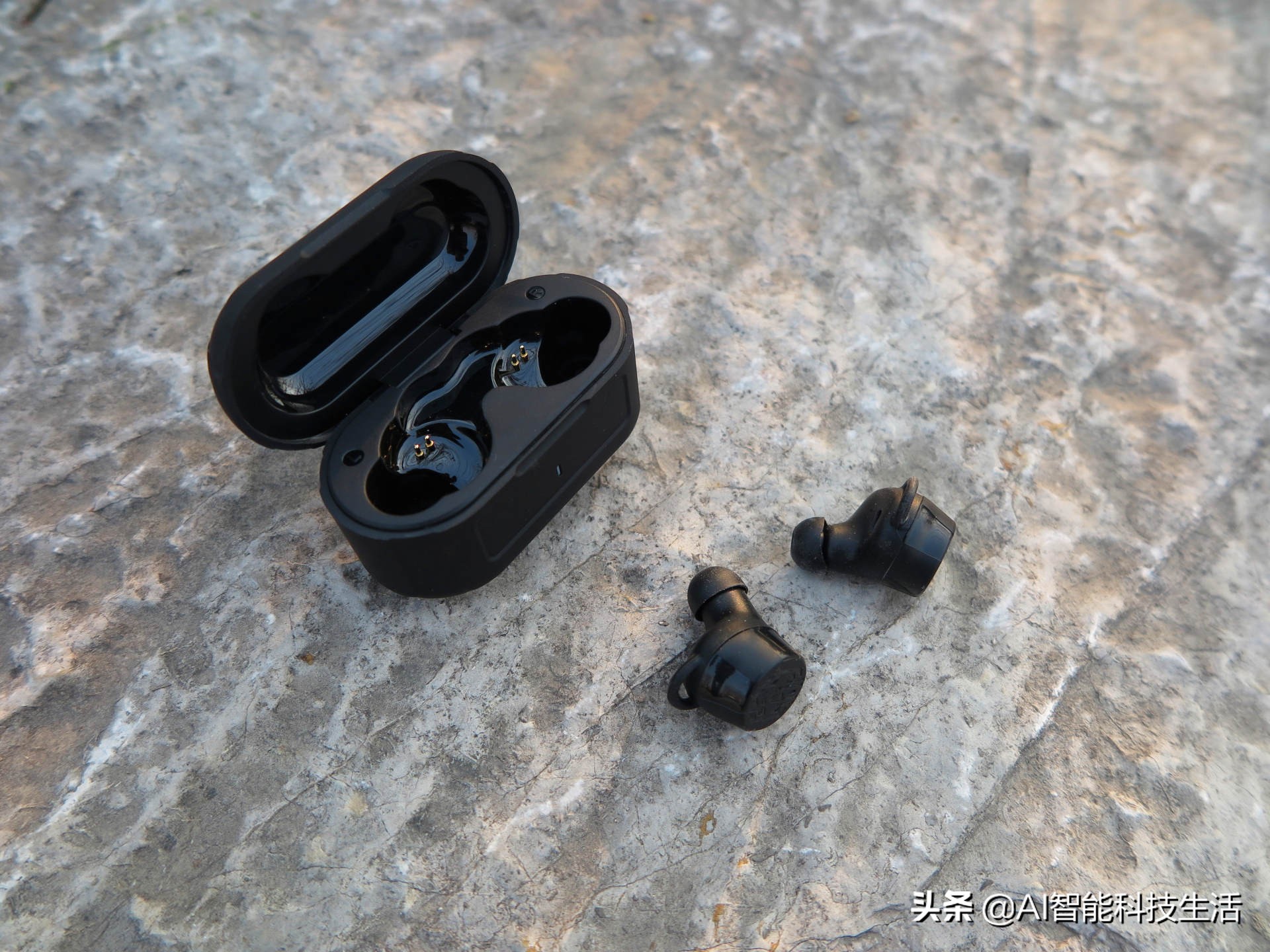 长续航音质南卡n2无线耳机体验,jeetair2蓝牙耳机和南卡t2哪个好