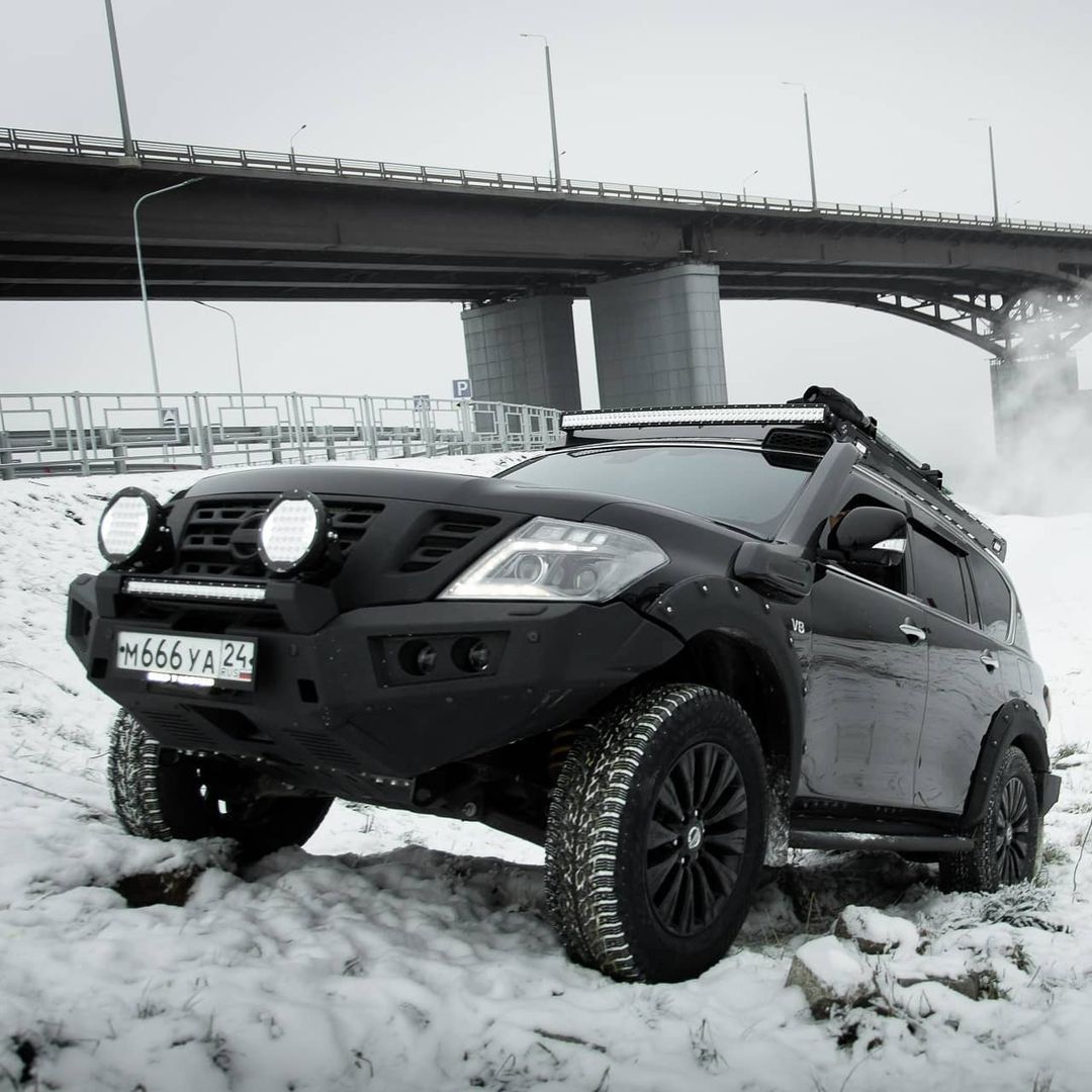 尼桑途乐y62改装全过程,途乐y62黑武士加备胎