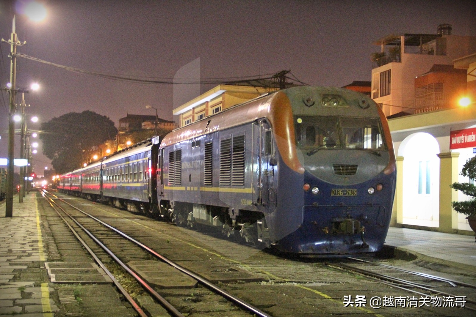 越南到中国火车,越南到中国火车时刻表