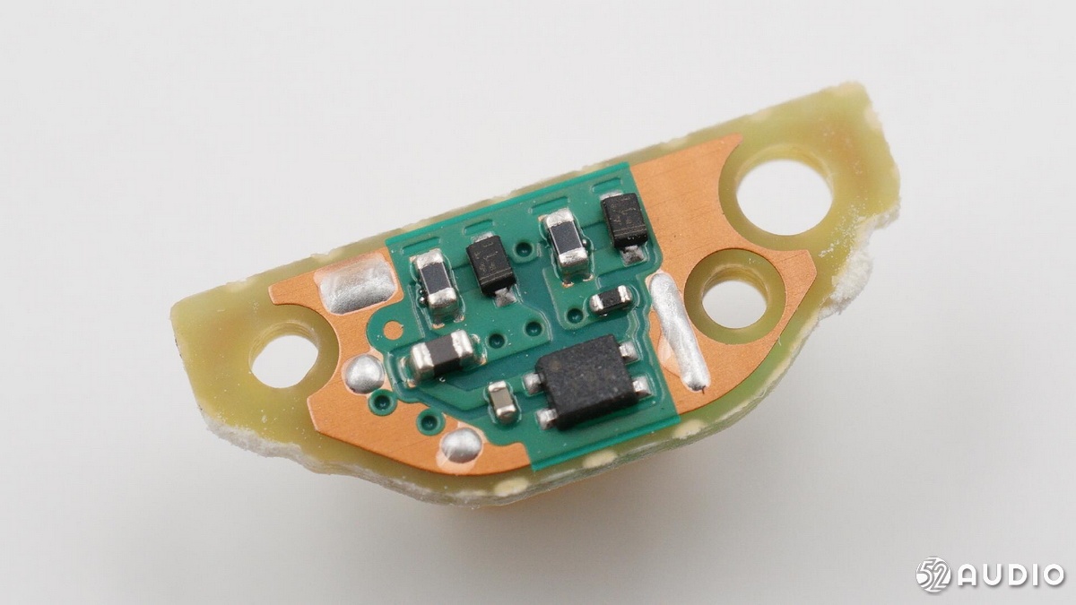 对标苹果耳机airpods三代,airpods2和索尼降噪豆怎么选