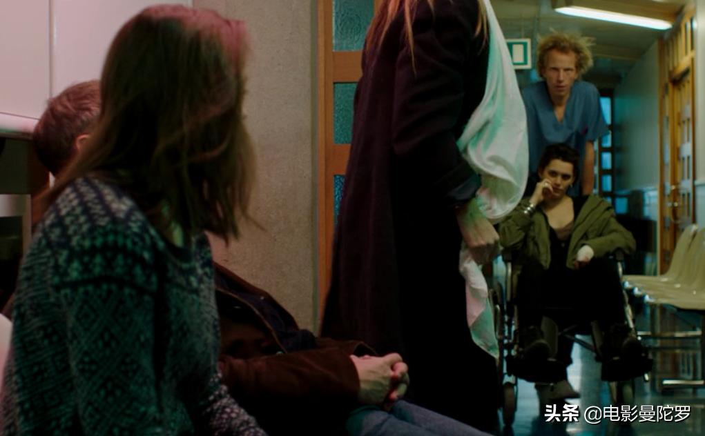 小伙谈了个漂亮女友,却不知她全家都是食人族,一部猎奇类文艺片