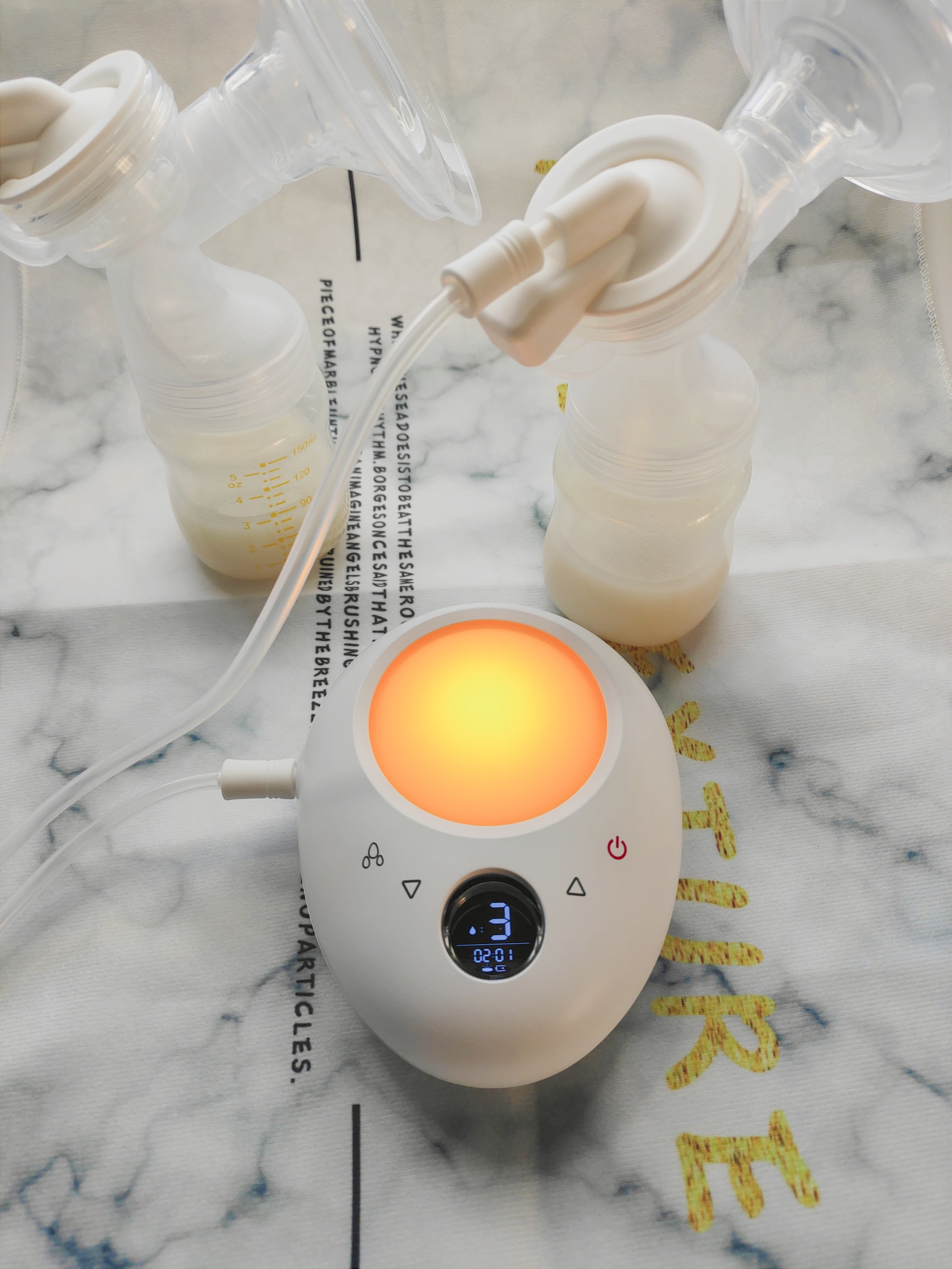 怎么正确使用吸奶器吸奶,吸奶器吸奶的正确姿势和方式