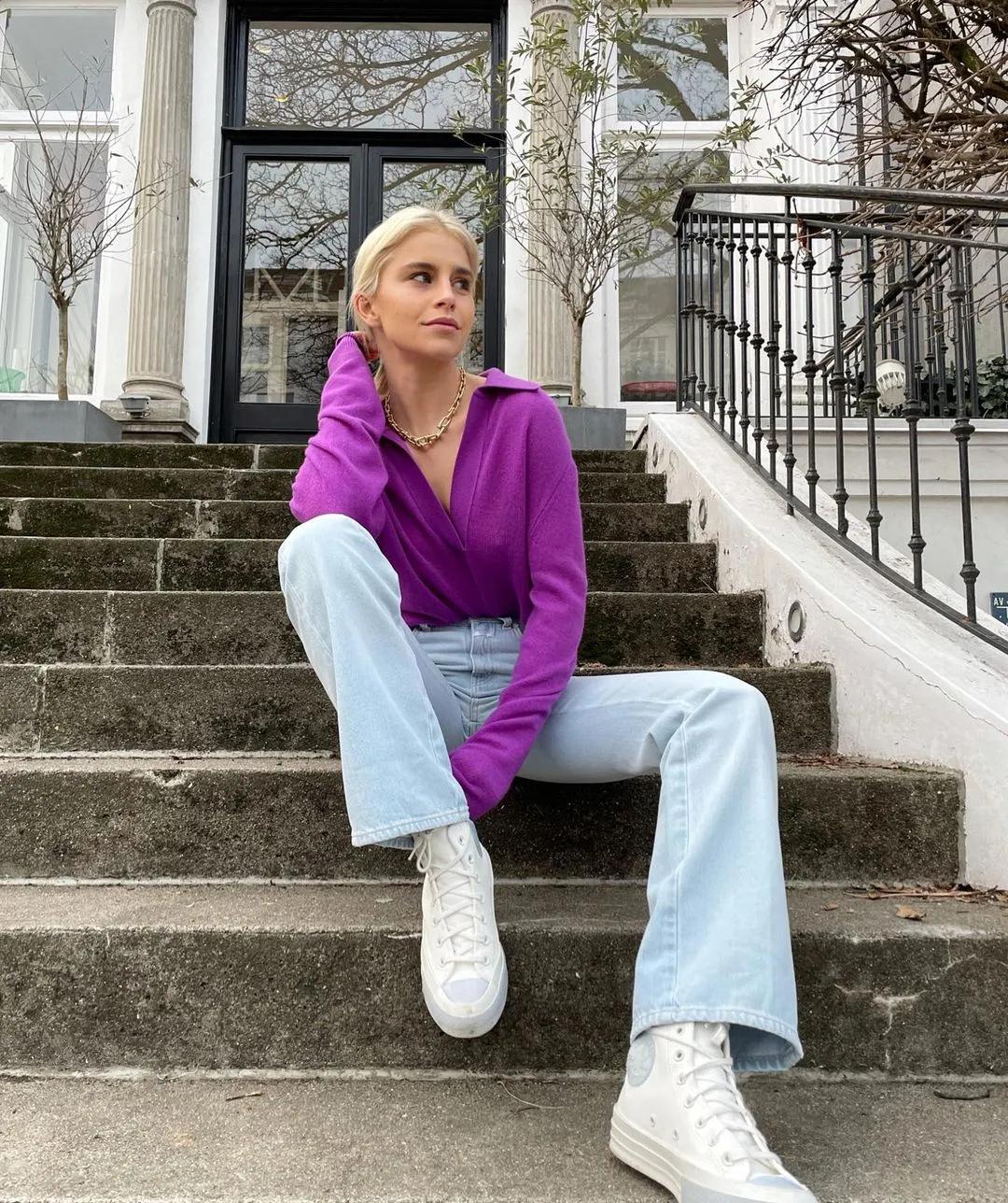 马蹄裤和喇叭马蹄裤哪个更显腿长,高腰显瘦马蹄裤