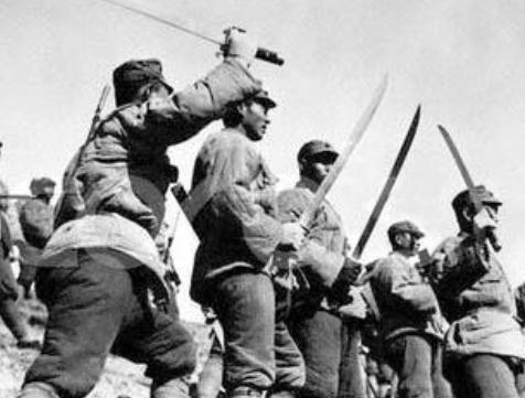 台儿庄战役中的“活张飞”，带领大刀敢死队，赤身肉搏鬼子坦克兵