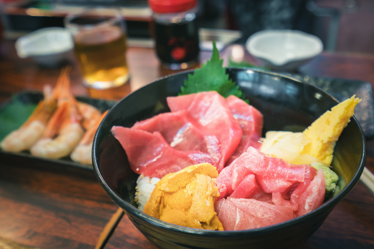 第一次吃刺身吃哪种好,怎样的刺身才算好刺身