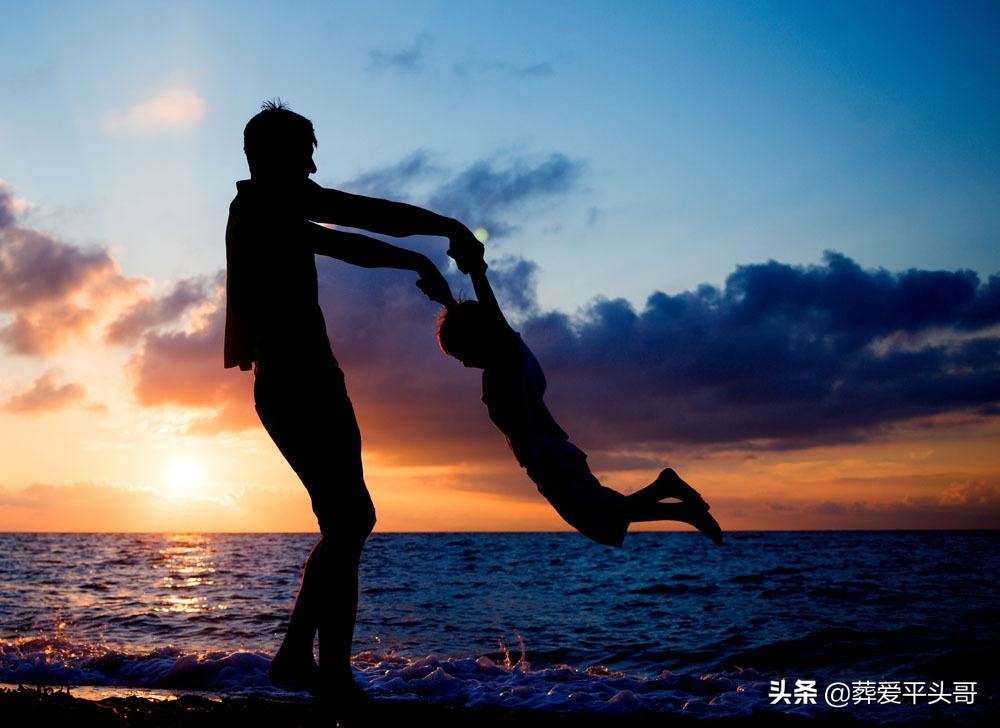 面对孩子的逆反期家长该如何处理,一个叛逆儿子被家教改变了生活