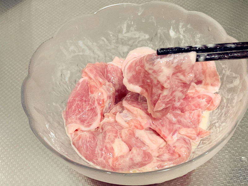 炒肉牢记4个技巧,莴笋炒肉怎样做到肉片滑嫩肉香浓