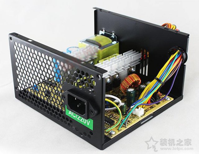 淘宝上1000多的主机能用吗,淘宝上的主机套餐值不值得买