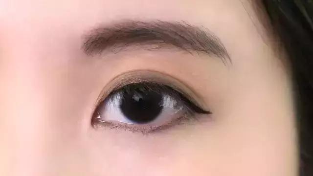 单眼皮内双眼妆教程,单眼皮小内双眼妆教程老虎盘