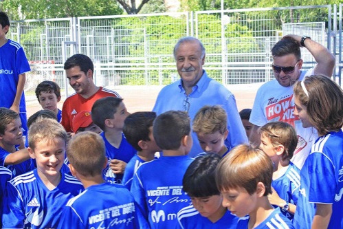 西班牙瓦伦西亚足球训练营,西班牙国家队足球训练营