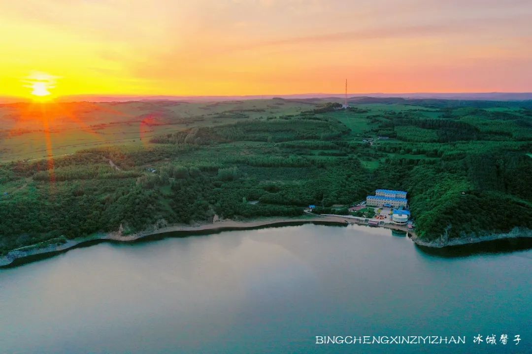 镜泊湖是堰塞湖吗,高山熔岩堰塞湖镜泊湖