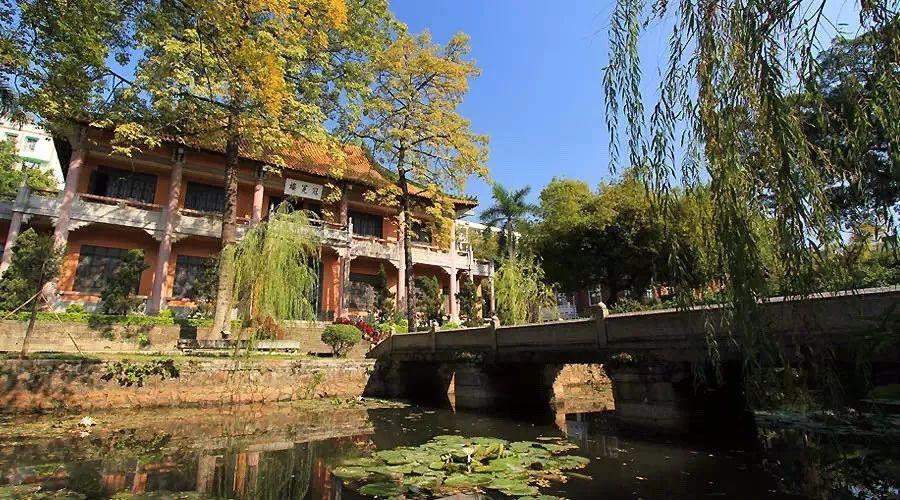 广州最美中学是哪间？这一所你一定服气！