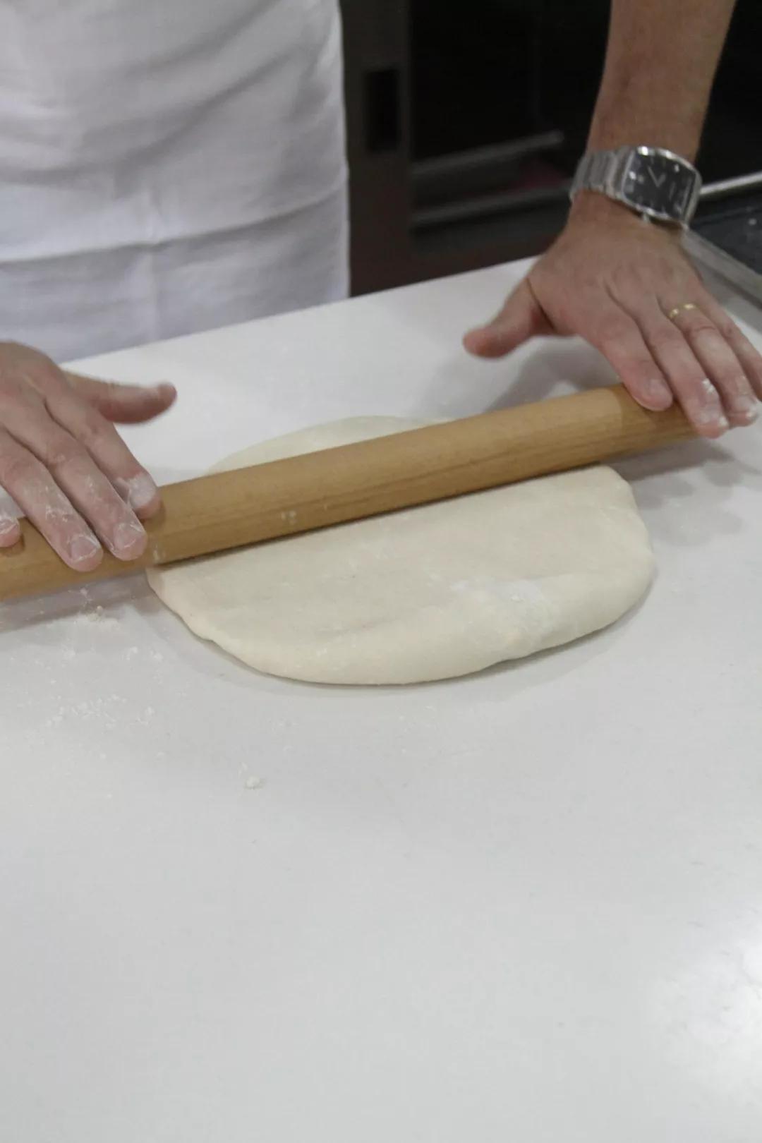 原味可颂面包制作视频,可颂面包靠谱配方