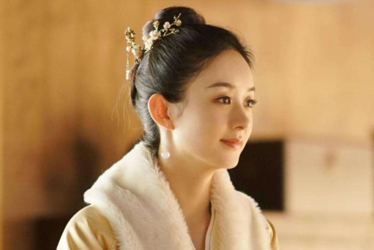 赵丽颖王一博姐弟篇,赵丽颖不识字翻车事件