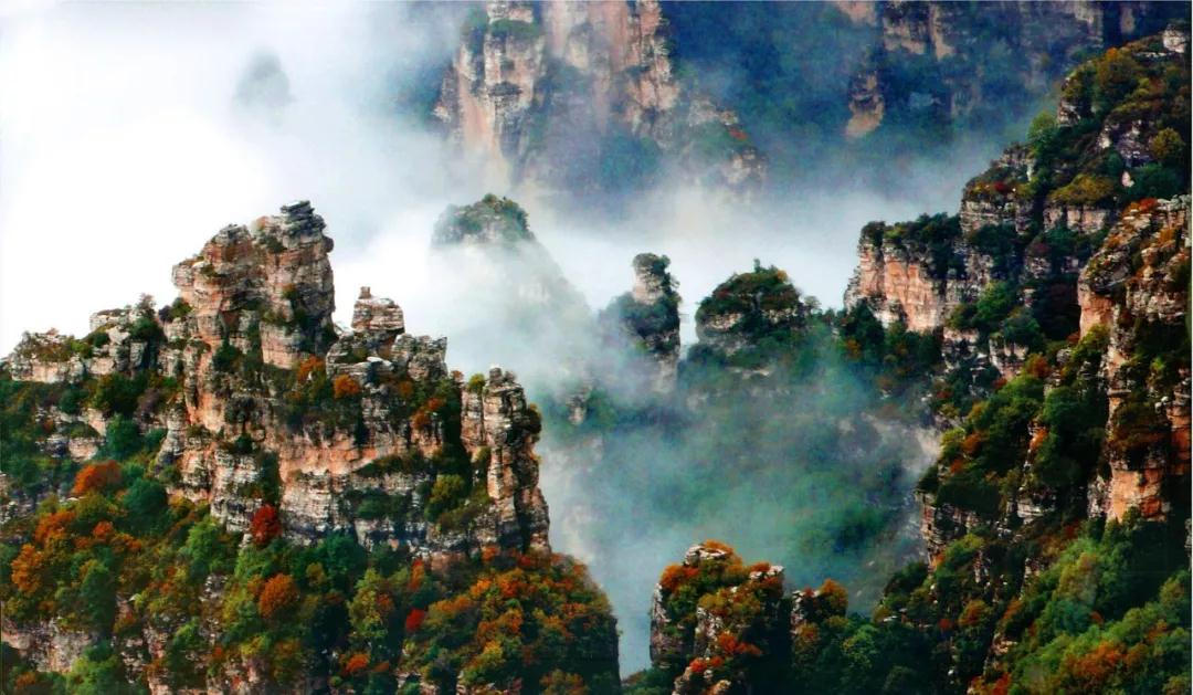 5年收入激增500倍！复盘旅游业界投资经典之战——白石山