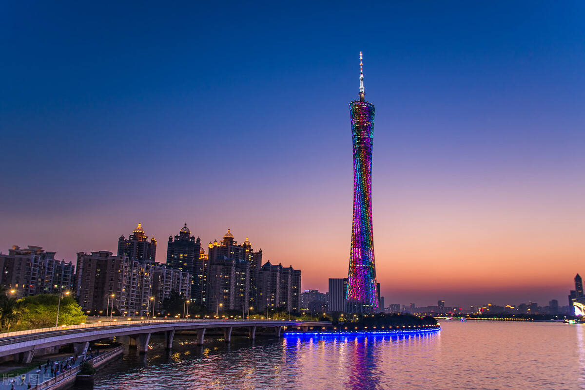 广东最值得去的十大旅游景点,广东最值得去的旅游景点排名