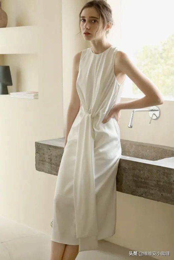 杜拉斯的情人中有关爱情的片段,杜拉斯连衣裙