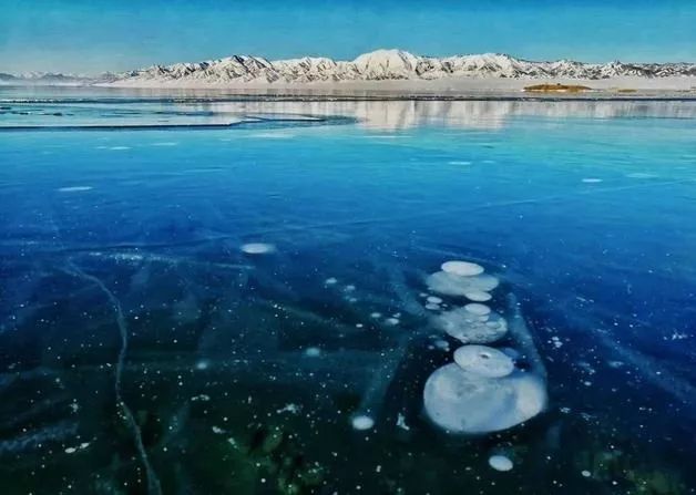 冬天情侣去哪里旅游最适合,适合情侣两三天的短途冬日旅游